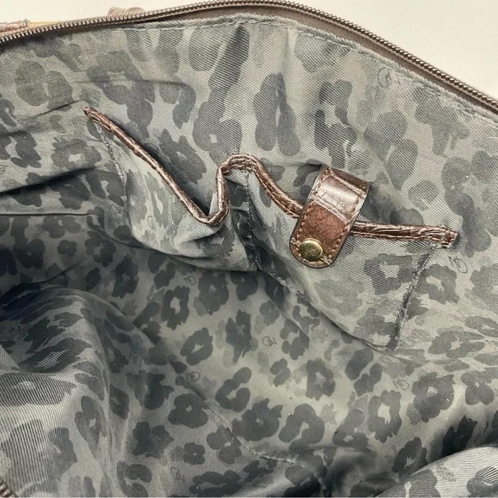 New Direction Shoulder Bag Tan and Brown‎ Color